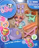 Littlest Pet Shop Swim and Sand Adventure Gift Pack - Includes Pet #2041 and #2042 - Ages 4 and UpIMAGE