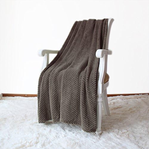Simple&amp;opulence Solid Coral Jacquard Dot Velvet Throw Blanket (Brown)