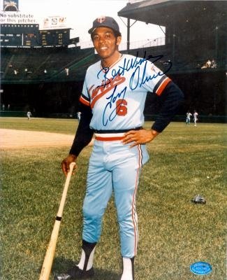 Tony Oliva Autographed/Hand Signed 8x10 Photo (Minnesota Twins) Image 1