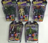 UNIVERSAL MONSTERS - Frankenstein Series 1 - Build A Figure - Complete Set of 5 by TOY ISLAND Dracula, Creature, Mummy, Wolfman and Frankenstein