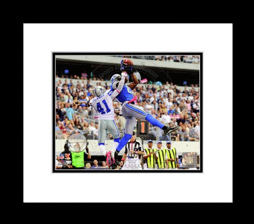 Detroit Lions Calvin Johnson 2011 Leaping Catch Framed Picture 8x10