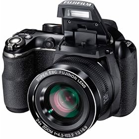 FinePix S4200 Black 14mp 24X Zoom