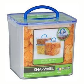 Buy 40 Cup Airtight Container with Handle by Snapware by Snapware now!