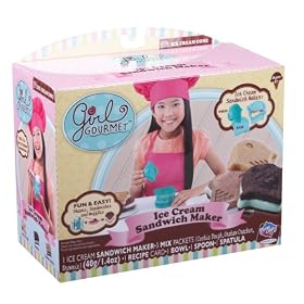 Girl Gourmet Ice Cream Sandwich Maker Flower Mold by Jakks Pacific