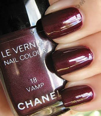 Chanel Nail Polish Vamp #18