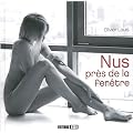 Nus pr�s de la fen�tre