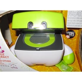 Room Tech Beingz Alarm Clock Radio - Yellow/green