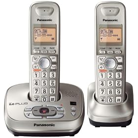 Panasonic KX-TG4022N DECT 6.0 PLUS Expandable Digital Cordless Answering System with 2... by Panasonic