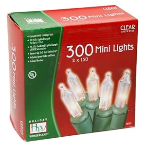 Holiday Wonderland 300-Count Clear Christmas Mini Light Set