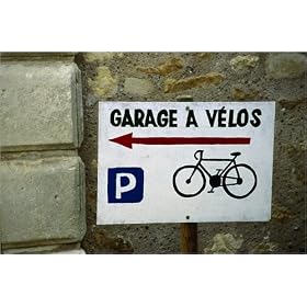 canvas Chateau de Villandry has a special bike parking area (Loire Valley) in size: 60 x 40 cm by...