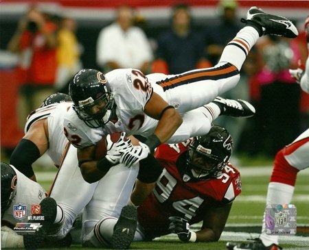 Matt Forte Chicago Bears White Jersey Diving 8x10 Photo