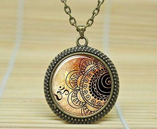 MagicalYeah Om Necklace Henna Design Yoga Jewelry Om Charm Silver Plate Glass Cabochon Necklace A0450