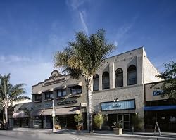 Downtown Ventura, California - Classic Americana 16x20-inch Photographic Print by Carol M. Highsmith