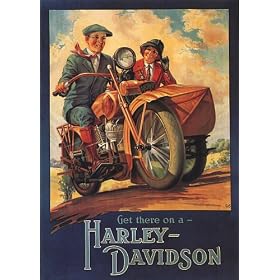 MOTORCYCLE GET THERE ON A HARLEY DAVIDSON COUPLE AMERICAN BIKE 15