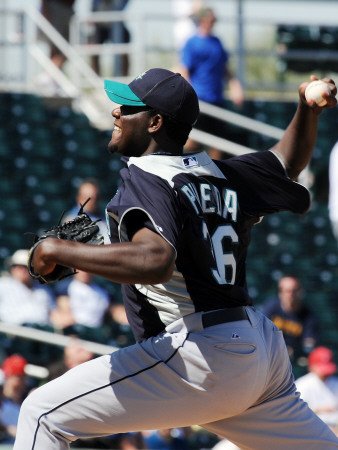 Seattle Mariners v Cleveland Indians, GOODYEAR, AZ - MARCH 11: Michael Pineda Photographic Poster Print by Norm Hall, 18x24