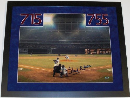 Hank Aaron Autographed Atlanta Braves 16x20 Photo - Home Run #715 - CUSTOM FRAMED