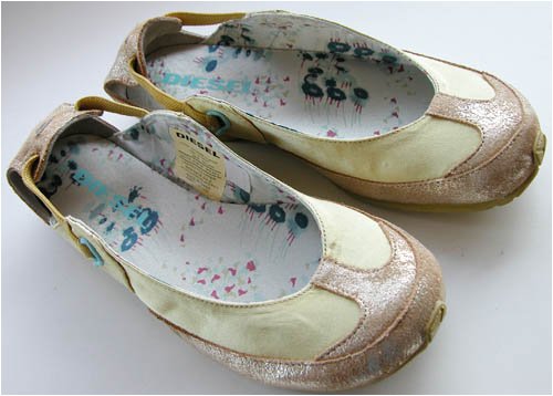 Diesel Kallana Gold Womens Shoes Flats from Diesel