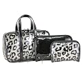 Contents Basic Black Weekender 3 Piece Set