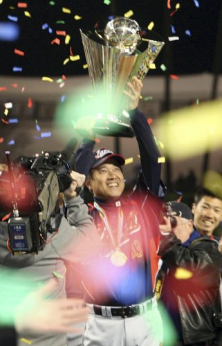 '09 WORLD BASEBALL CLASSIC TM 日本代表 V2への軌跡 [期間限定生産] [DVD]
