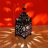 Eigenschaften Marrakech Accessoires  / Marokkanische Laterne aus Schmiedeisen Carré handgeschmiedet Länge 40 cm
