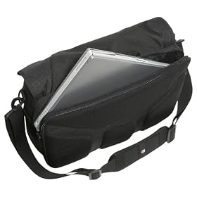 Victorinox Emotion&reg; 4.0 Trek Messenger 17