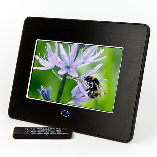 Micca M702z 7-Inch Digital Photo Frame With MP3 and Video Player (Black)