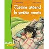 Justine attend la petite souris