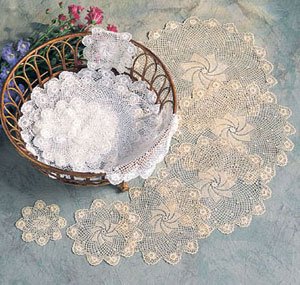 Fine Crochet Irish Rose Doilies 4