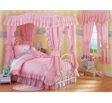 Kitchen: Alaina s Heart Comforters, Bedskirts and Sham