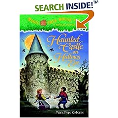Haunted Castle on Hallow's Eve (Magic Tree House, 30)