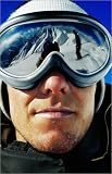 photographie Portrait of skiier wearing goggles, Shemshak ski resort, Alborz mountains. est dispe...