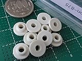 放熱板とトランジスタの間の絶縁粒　ねじ直径φ4mm　トランジスタ穴　直径φ7mm　外円φ12mm　円柱高さ　5mm＜con-875＞