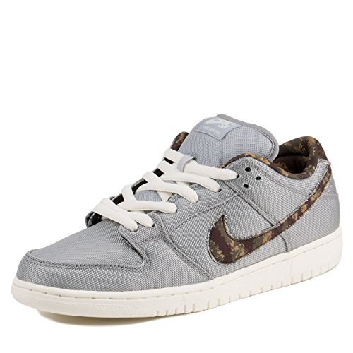 Nike Men's Dunk Low Pro SB Skate Shoe