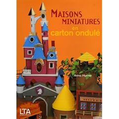 Maisons miniatures en carton ondul�