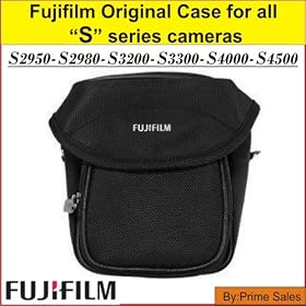 FujiFilm Original Deluxe Padded Nylon Camera Case for the S2950