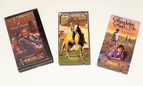 Cover image : Feature Films for Families Multi 3-pack: Summer in Crocus, Friendship's Field, Gryphon
