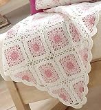 MiGi Sweet Crochet Blanket