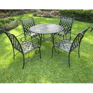 Sleigh Iron Round Table and 4 Chairs by 