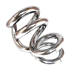 Interconnected twisty sculpture and plaything by