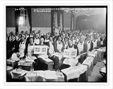 Newswire Photo (L): Beefsteak dinner at Reisenwebers to honour H.H. Rogers & Mark Twain