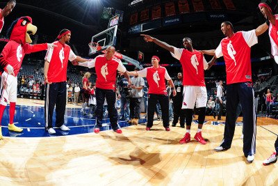 Memphis Grizzlies v Atlanta Hawks: Photographic Poster Print by Scott Cunningham, 24x36