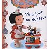 Nina joue au docteur