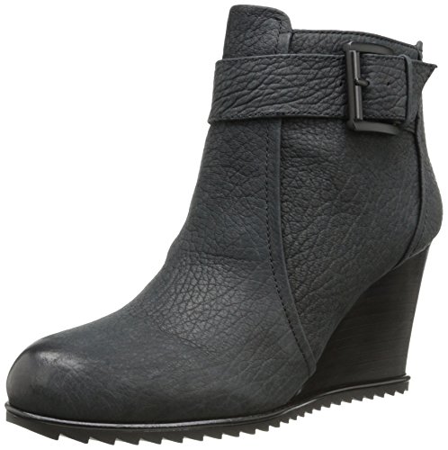 Kenneth Cole REACTION Women's Storm Fog Boot
