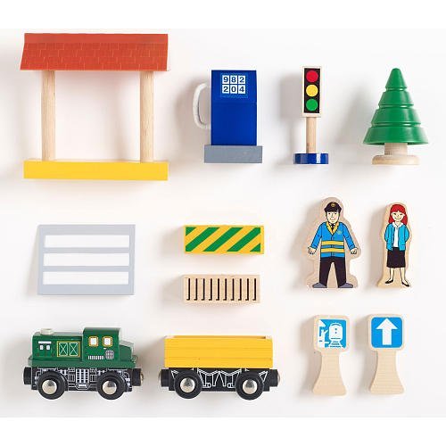 Discount Imaginarium Train Play Accessories Set - 18-piece