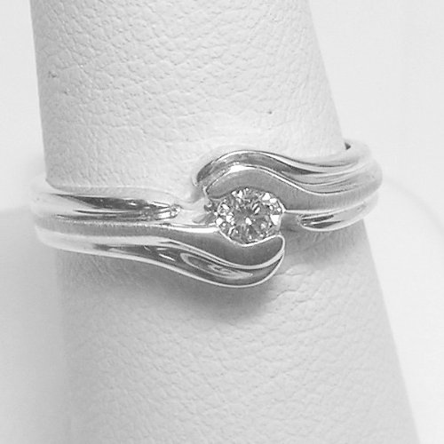 Click here for 14K Yellow Gold Diamond Engagement Ring prices