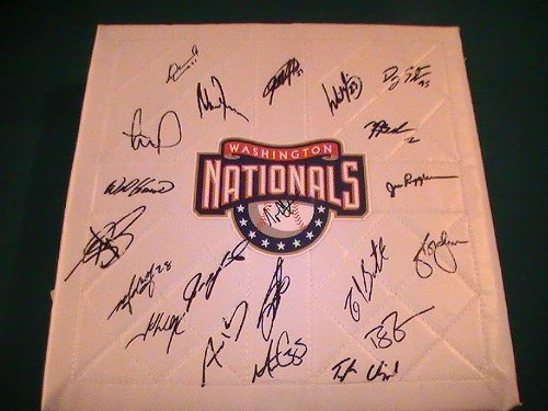 2010 WASHINGTON NATIONALS TEAM SIGNED AUTOGRAPHED BASEBALL BASE RYAN ZIMMERMAN COA + PROOF PHOTO
