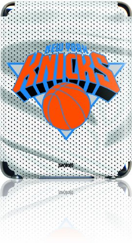 Skinit Protective Skin for iPod Nano 3G (NBA NY KNICKS)
