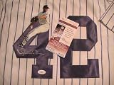 MARIANO RIVERA SIGNED AUTOGRAPHED NEW YORK YANKEES JERSEY W/COA & HOLOGRAM JSA