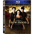 The Twilight Saga: New Moon (Ultimate Fan Edition Blu-ray with Lenticular Packaging & Bonus Footage) [Blu-ray]