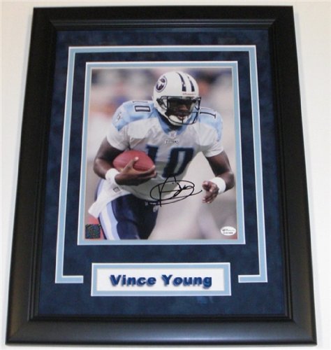 Vince Young Autographed Tennessee Titans 8x10 Photo ~ Custom Framed